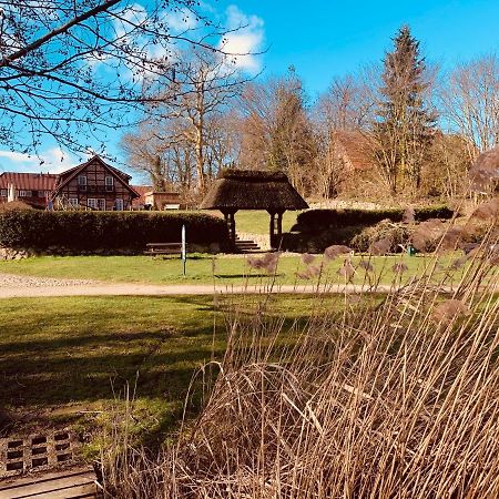 Fischhaus Am Schaalsee Zarrentin am Schaalsee Exterior foto